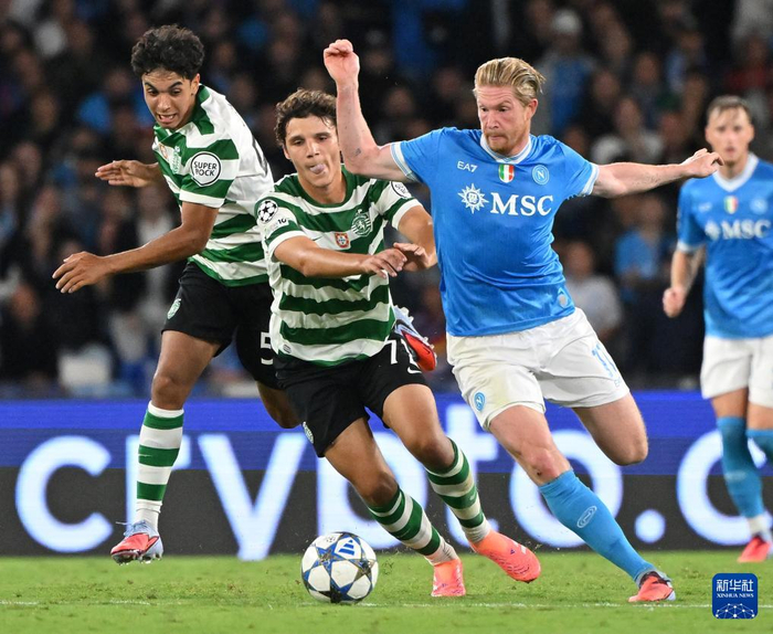 南宫28清晨体能课后，那不勒斯主帅复盘备战葡超，态度坚定，心理建设被强调的简单介绍